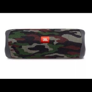 COPY - JBL Portable Waterproof Speaker Flip 5